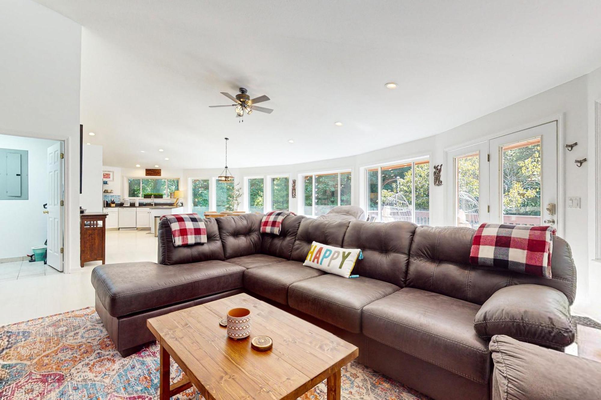 Circle House In The Smoky Mountains Villa Whittier Eksteriør bilde